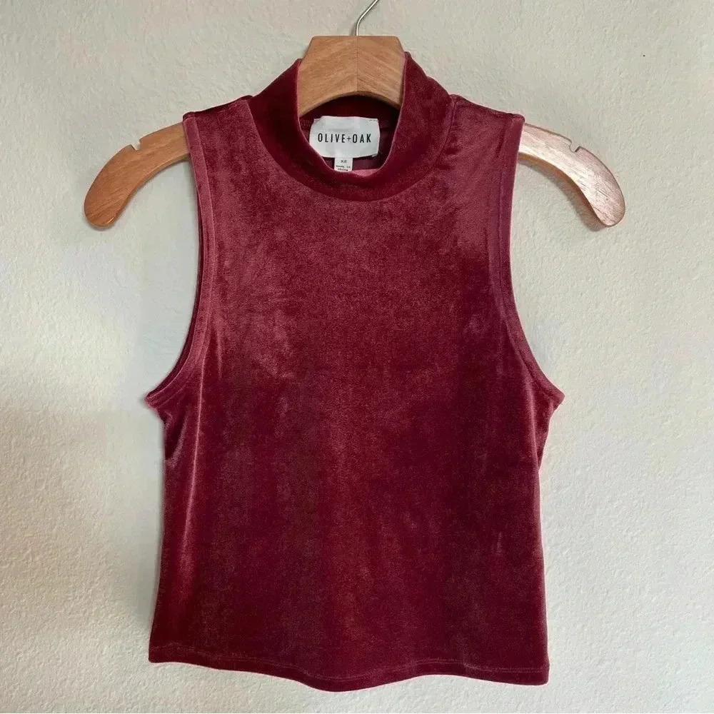 Olive + Oak Top